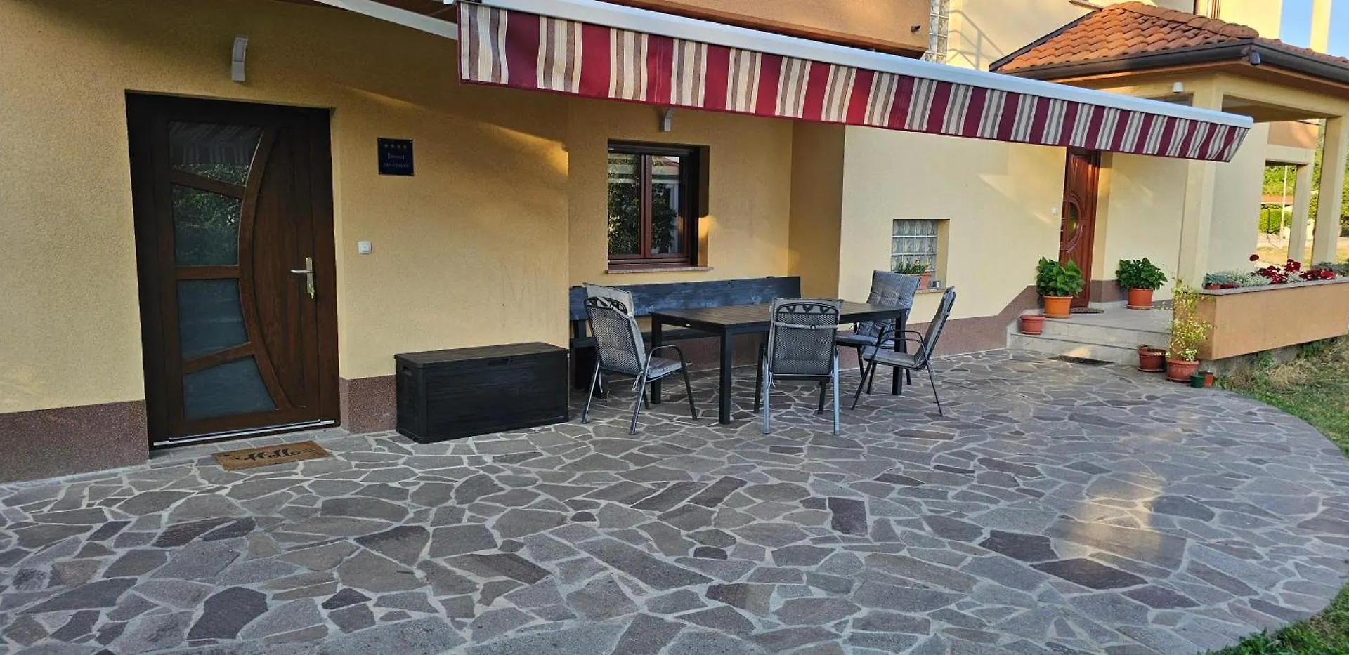 Apartman M&L Rupa 0*,  Croatia